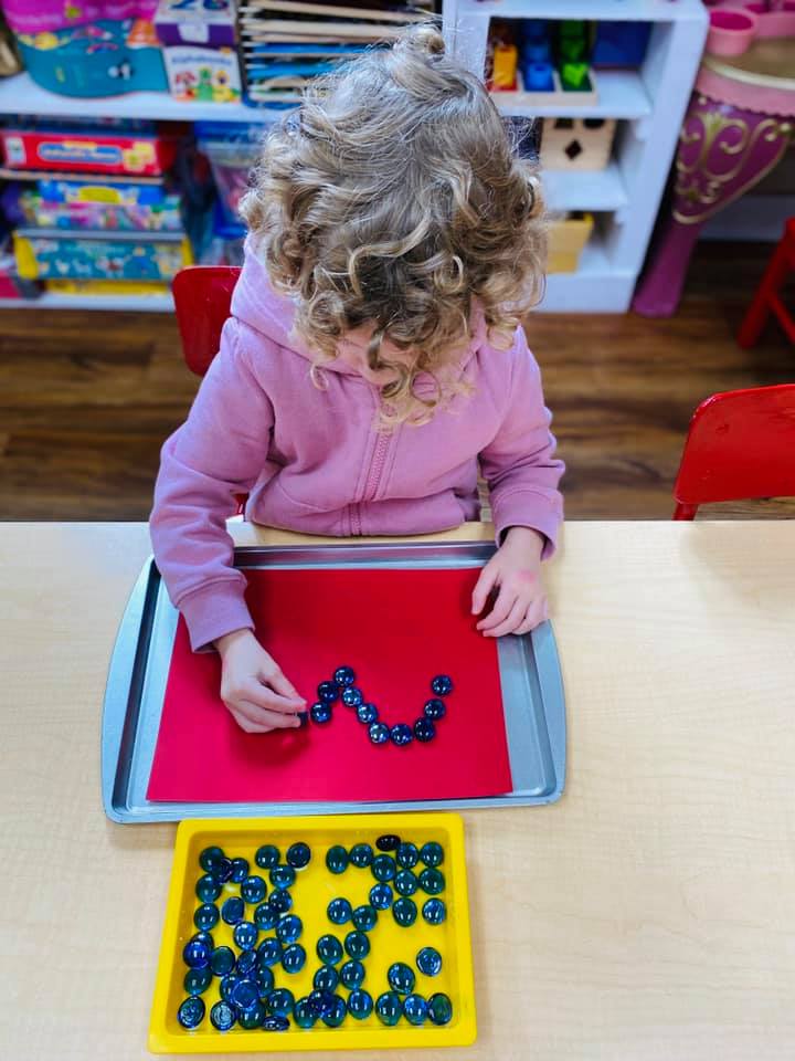 Bella Balloon Childcare Centre | 515 W Windsor Rd, North Vancouver, BC V7N 2N7, Canada | Phone: (604) 984-4481