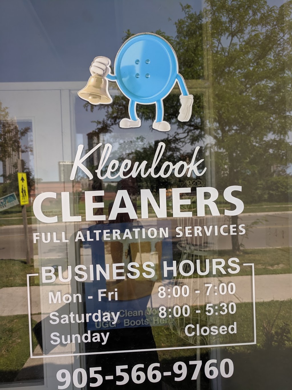 Kleenlook Cleaners and Tailors | 592 Rathburn Rd W, Mississauga, ON L5B 3A4, Canada | Phone: (905) 566-9760