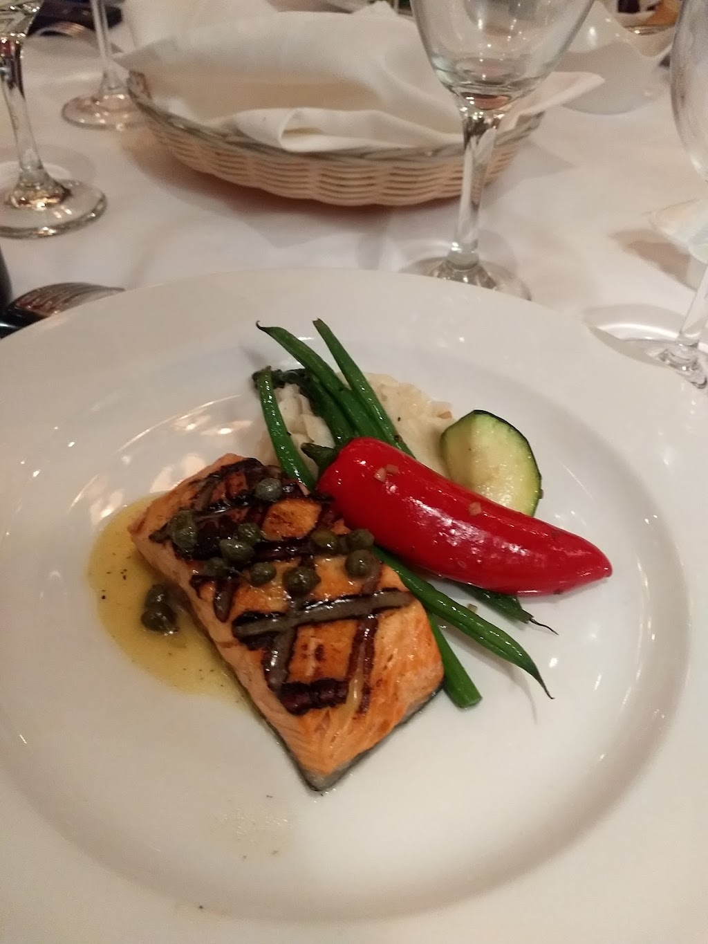 Sballo | 34 Rue Wellington N, Sherbrooke, QC J1H 5B7, Canada | Phone: (819) 791-3559