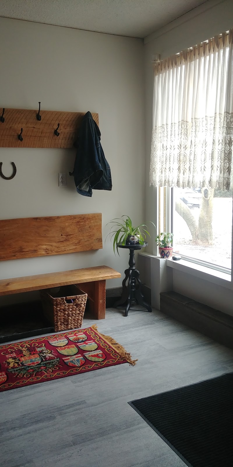 Bayfield Beauty Shop | 20 Catherine St, Bayfield, ON N0M 1G0, Canada | Phone: (519) 565-5800