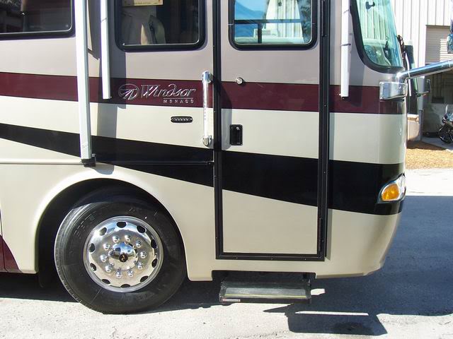 Pros Rv & Collision Repair | 916 Willeys Lake Rd, Ferndale, WA 98248, USA | Phone: (360) 595-4403