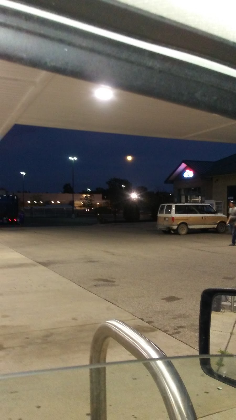 Mobil | 1245 32nd St, Port Huron, MI 48060, USA | Phone: (810) 982-4298