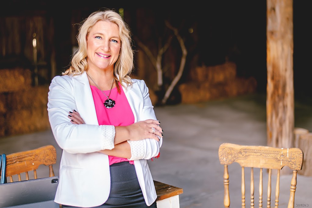 Christina Pentlichuk- Mortgage Alliance | 66 Main St E, Grimsby, ON L3M 1N3, Canada | Phone: (289) 779-8969