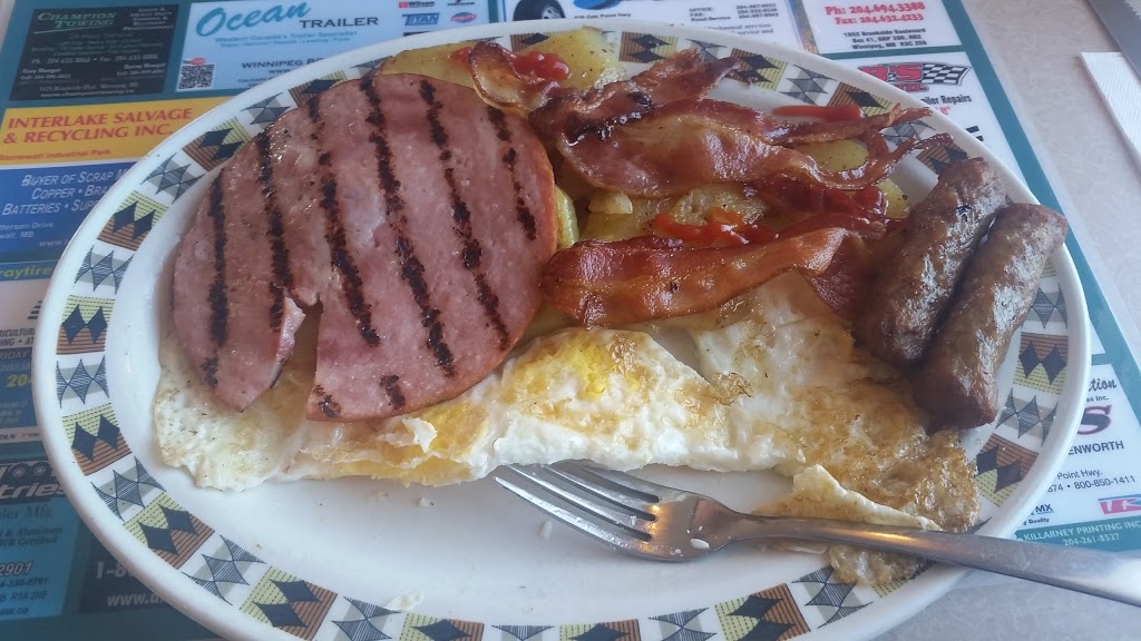 Oak Point Restaurant | 533 Oak Point Hwy, Winnipeg, MB R2R 1V2, Canada | Phone: (204) 633-9488