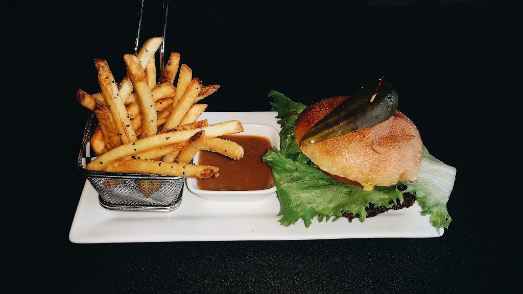 Watchmans Pub& Eatery | 1109 17 Ave SW, Calgary, AB T2T 5R9, Canada | Phone: (403) 245-8888