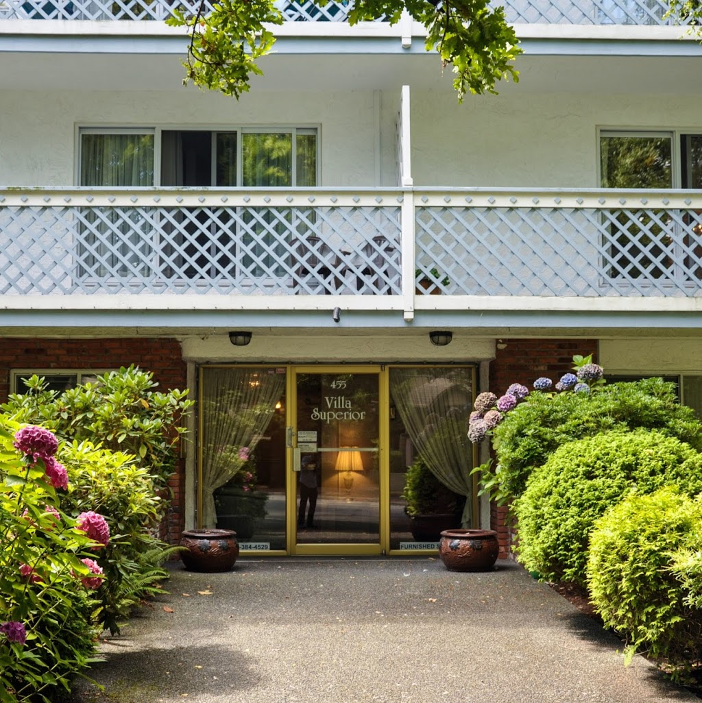 Villa Superior | 455 Superior St, Victoria, BC V8V 1T5, Canada | Phone: (250) 383-8765