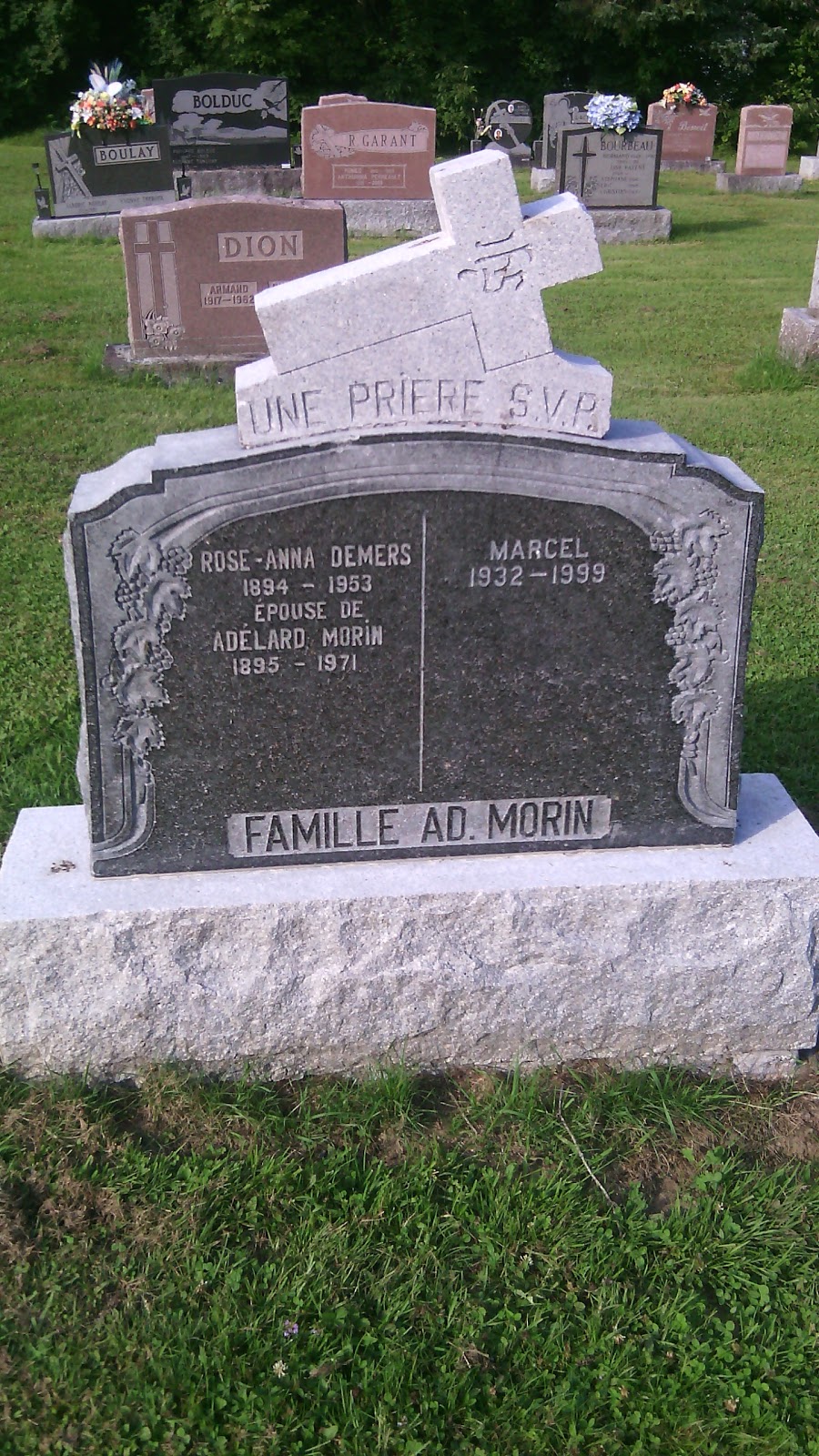cimetiere | 13-19 Rue Vertu, Windsor, QC J1S 2M5, Canada