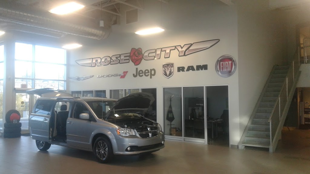 Rose City Chrysler Dodge Jeep Limited | 916 Niagara St, Welland, ON L3C 1M3, Canada | Phone: (365) 652-0722