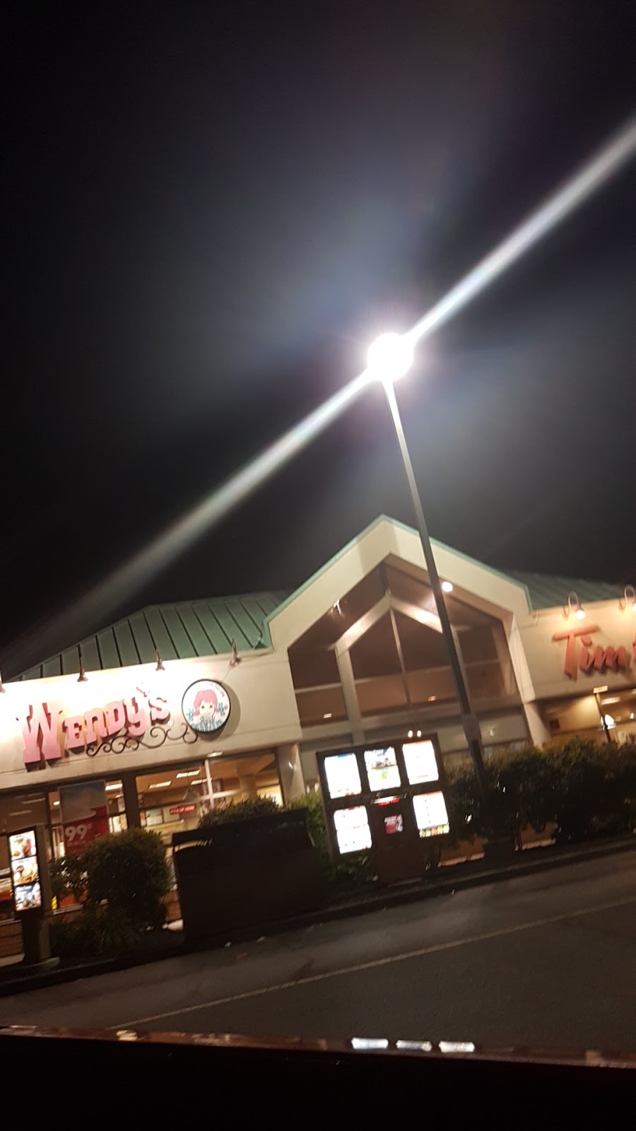 Wendys | 1889 Scugog St, Port Perry, ON L9L 1H9, Canada | Phone: (905) 985-3399