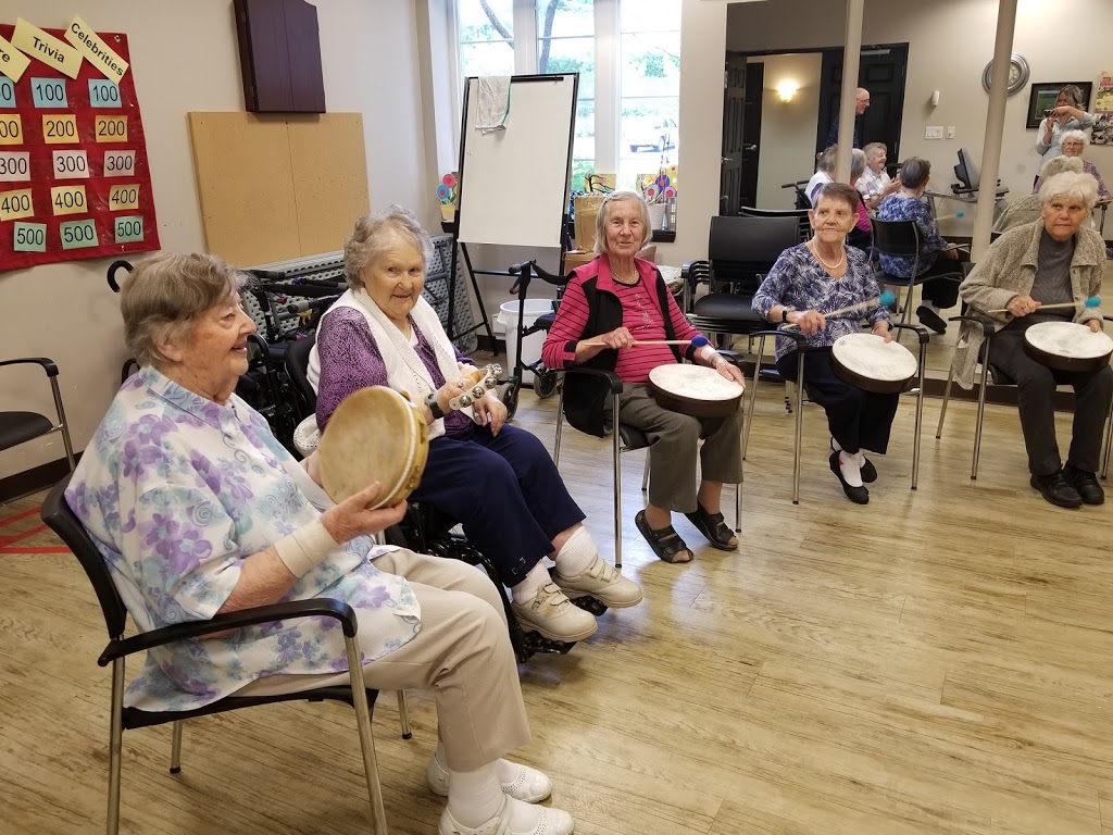 Traditions of Durham Retirement Residence | 1255 Bloor St E, Oshawa, ON L1H 0B3, Canada | Phone: (905) 432-0002