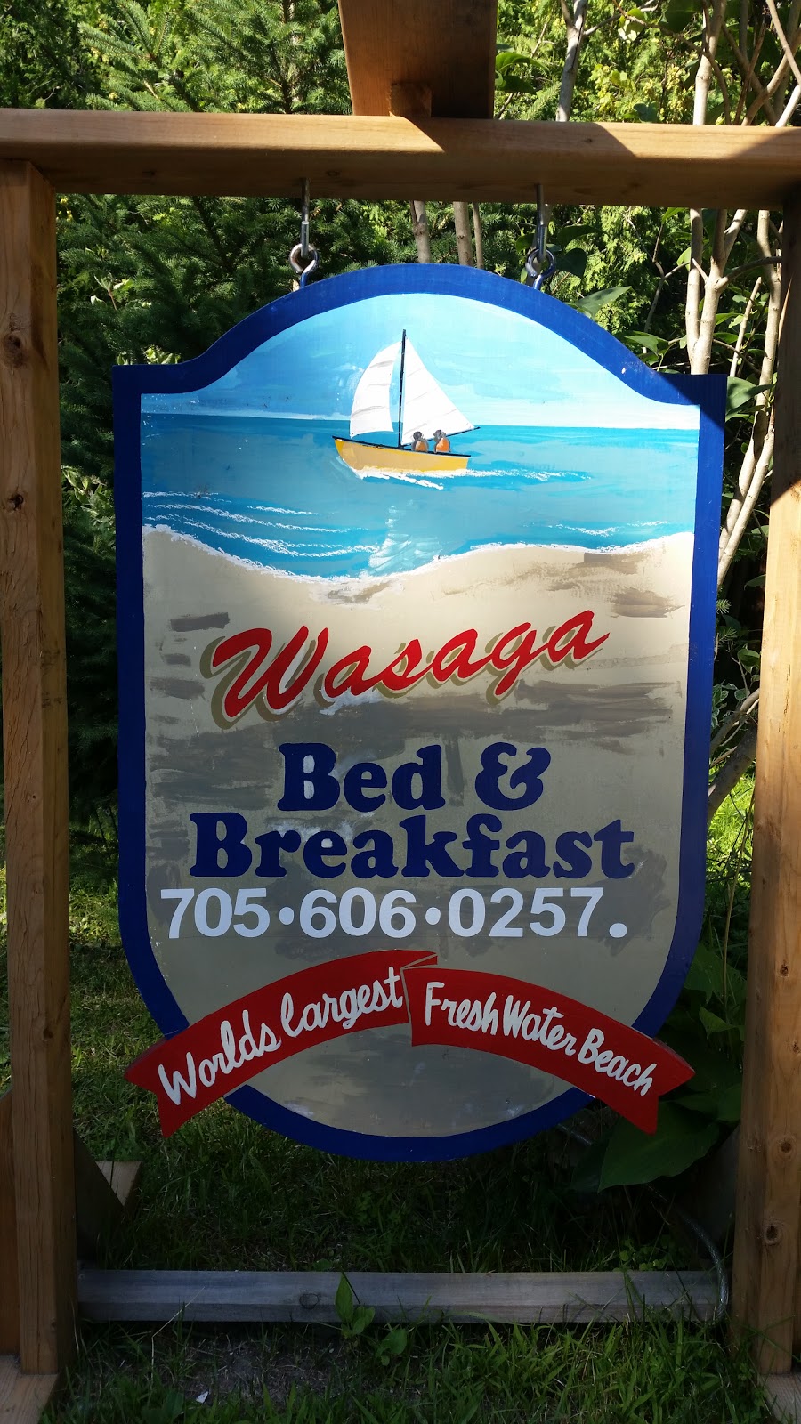 Wasaga Beach BnB | 15 44th St N, Wasaga Beach, ON L9Z 1Z2, Canada | Phone: (705) 606-0257