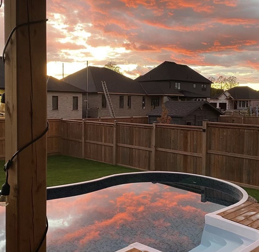 Cracknell Pools & Backyards | 1535 Sunningdale Rd W, London, ON N6G 5B7, Canada | Phone: (519) 900-0382