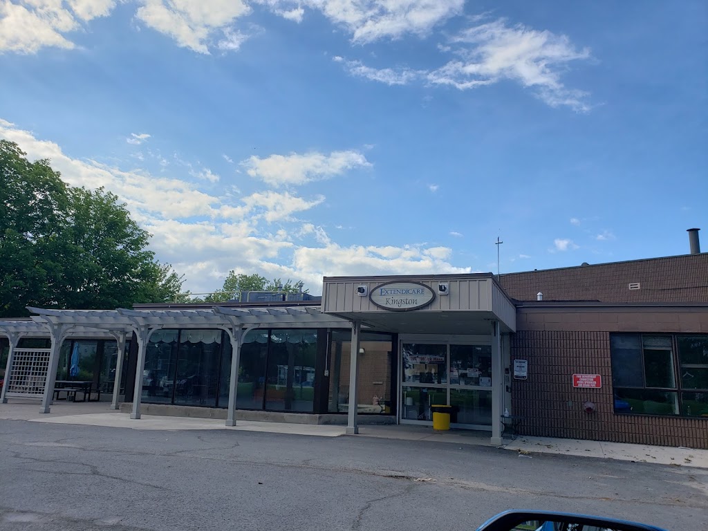 Extendicare Kingston | 309 Queen Mary Rd, Kingston, ON K7M 6P4, Canada | Phone: (613) 549-5010
