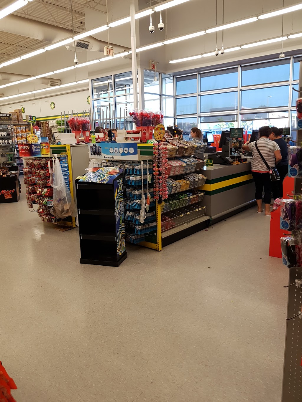 Dollarama | 1267 Barton St E, Hamilton, ON L8H 2V4, Canada | Phone: (905) 667-0720