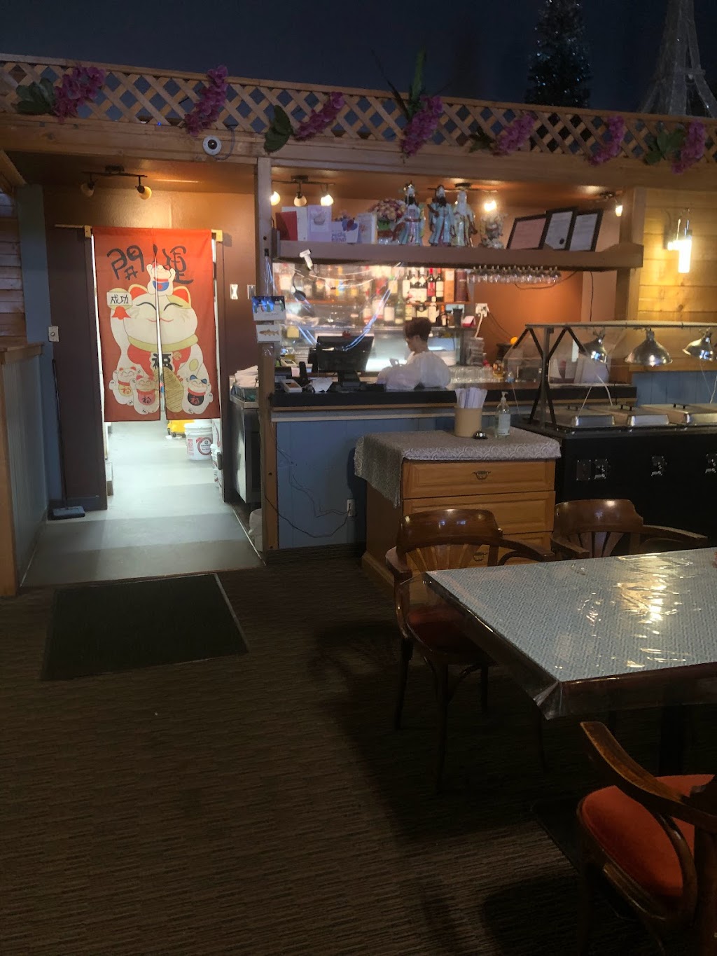 The Old Elevator | 291 1st Ave, Fernie, BC V0B 1M0, Canada | Phone: (778) 519-5198