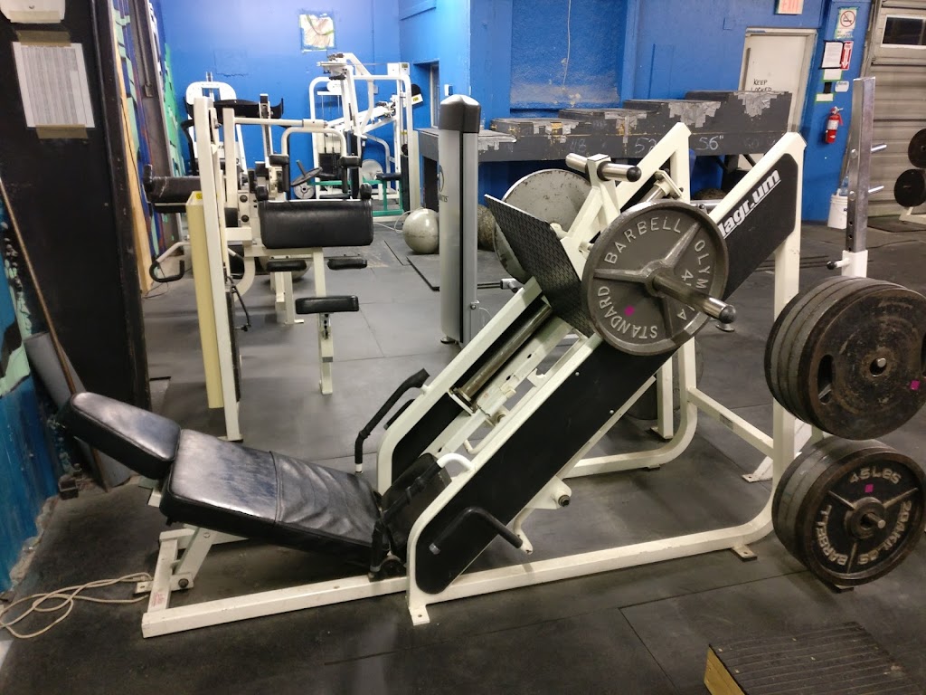 The Strength Edge | 4828 Pacific Rd NE #1, Calgary, AB T2E 5S5, Canada | Phone: (403) 901-4141
