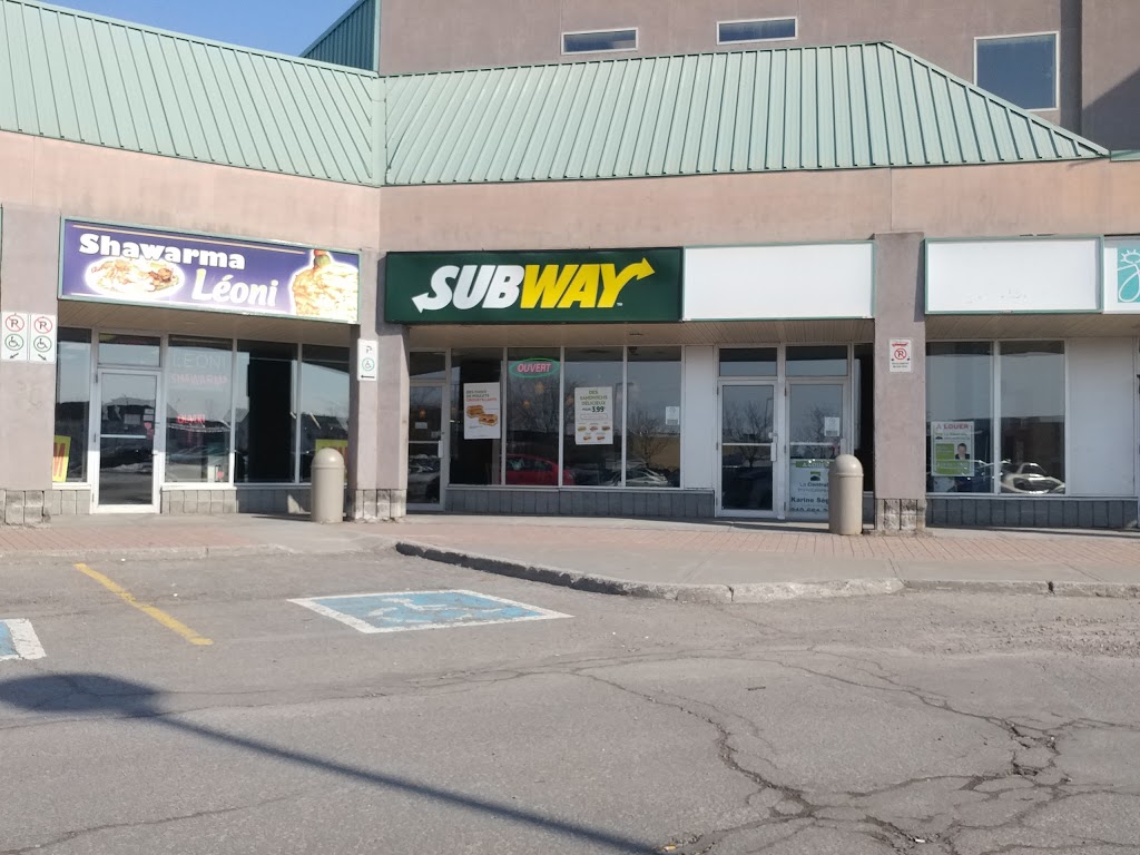 Subway | 425 Boulevard la Vérendrye E, Gatineau, QC J8R 2W8, Canada | Phone: (819) 643-5030