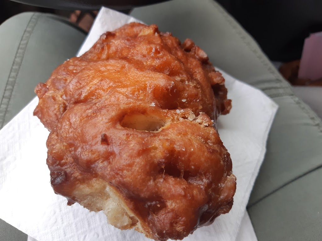 Courtland Bakery Ltd | 217 Main Street of Courtland, Courtland, ON N0J 1E0, Canada | Phone: (519) 688-2023