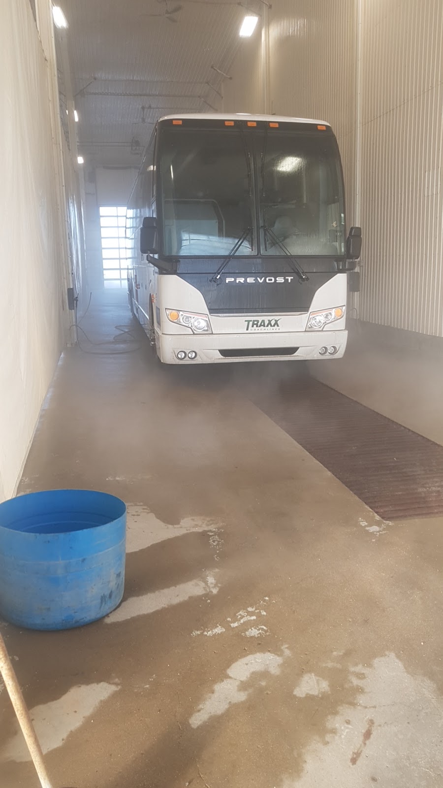 18 Wheeler Truck Wash | 620 North Service Rd, Moose Jaw, SK S6H 7K7, Canada | Phone: (306) 693-1330