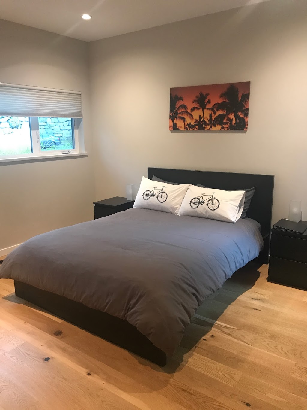 Squamish Bike Bed Breakfast | 2080 Crumpit Woods Dr, Squamish, BC V8B 0H3, Canada | Phone: (604) 815-8653