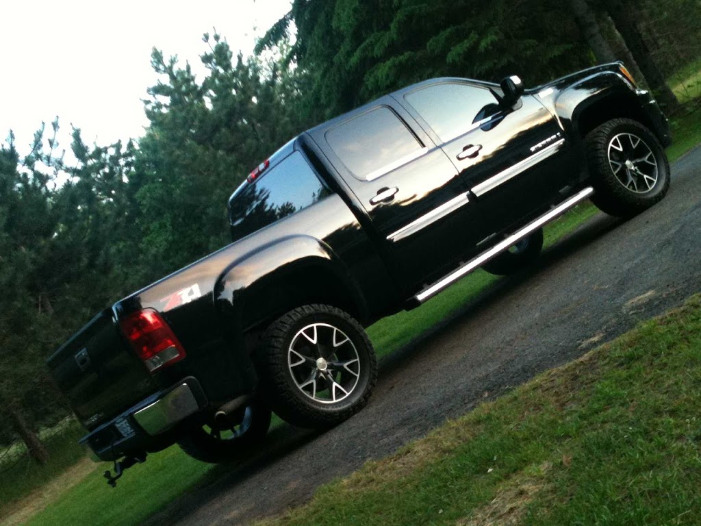 White Lake Automotive Centre | 509 Burnstown Rd, Burnstown, ON K0J 1G0, Canada | Phone: (613) 623-5273