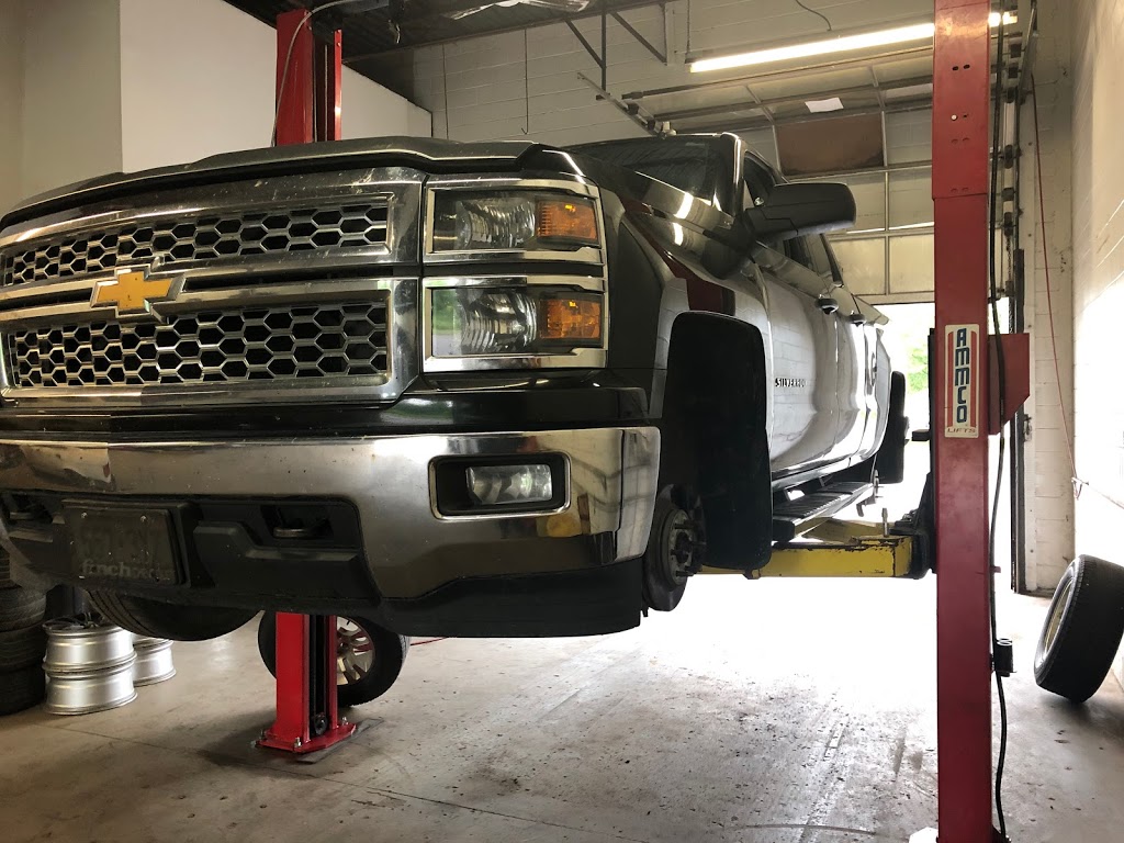 SISAN AUTO SERVICE & SALES | 1859 Oxford St E, London, ON N5V 2Z6, Canada | Phone: (226) 667-7153