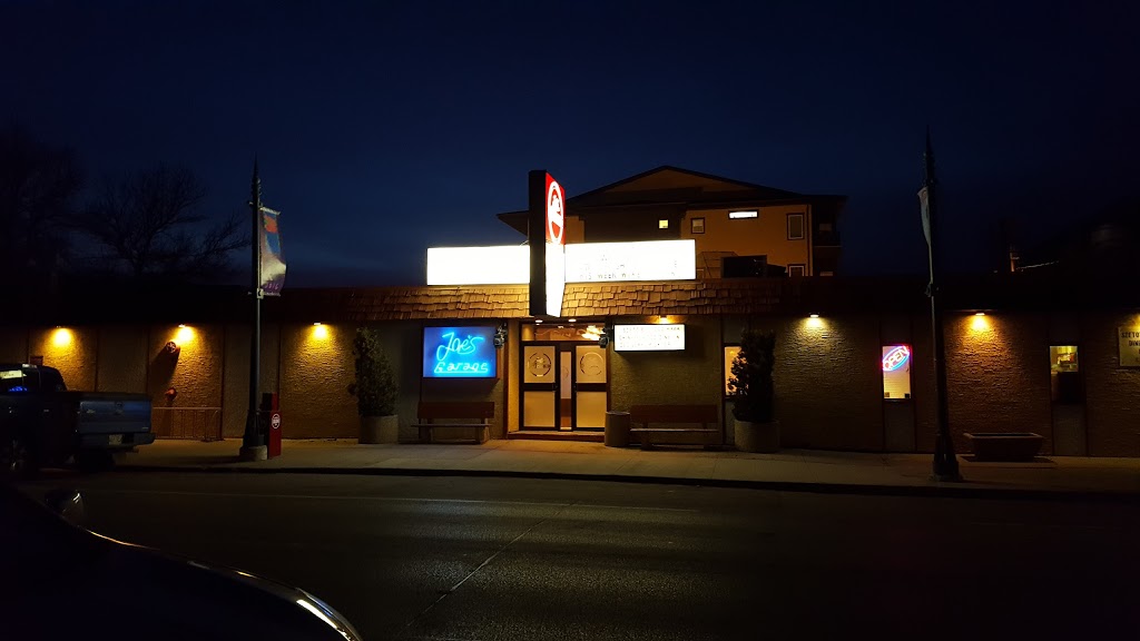 Pandora Inn | 103 Bond St, Winnipeg, MB R2C 1N6, Canada | Phone: (204) 222-0571
