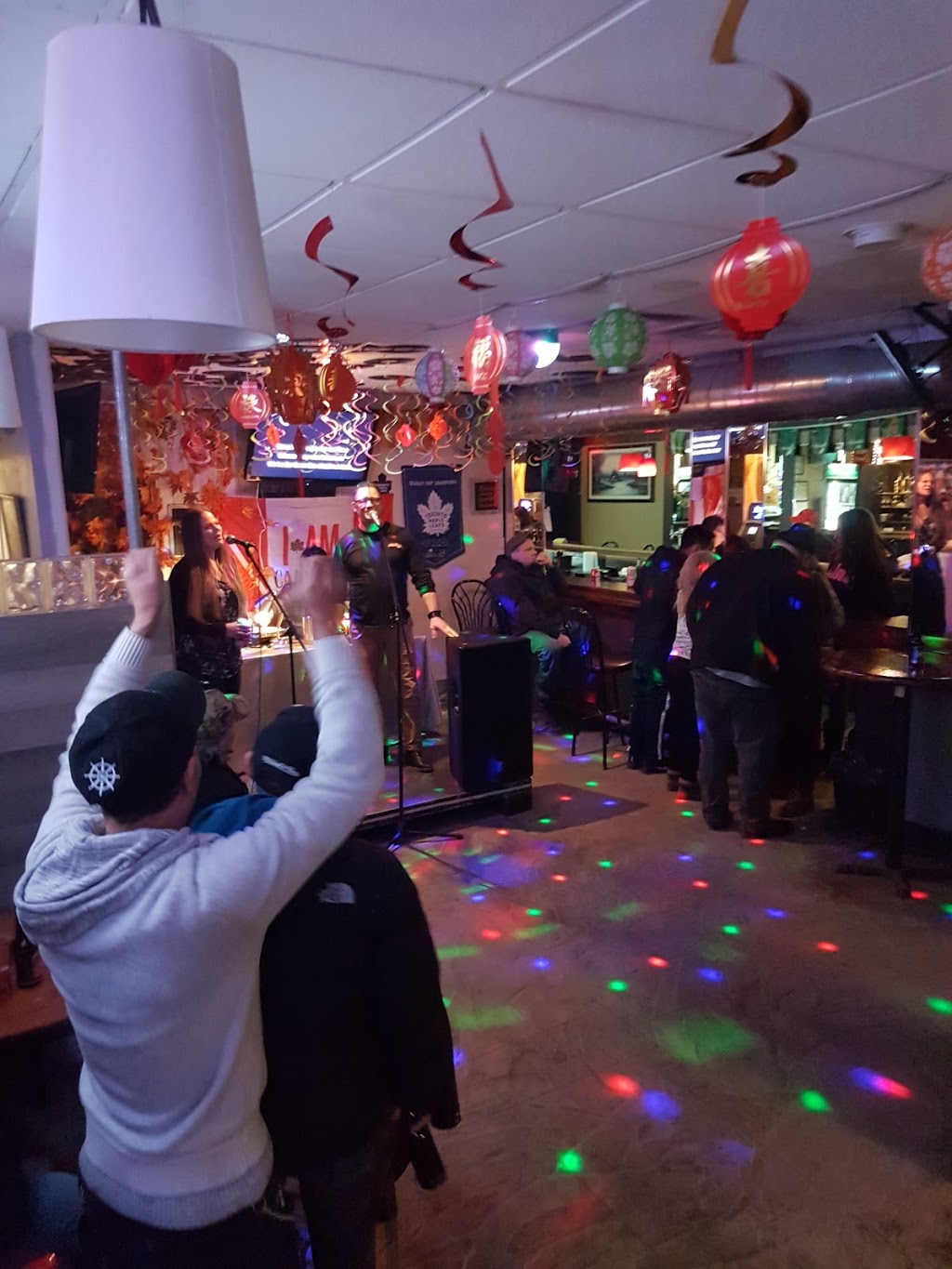 Mimico Pub & Grill | 349 Royal York Rd, Etobicoke, ON M8Y 2R1, Canada | Phone: (416) 255-2278