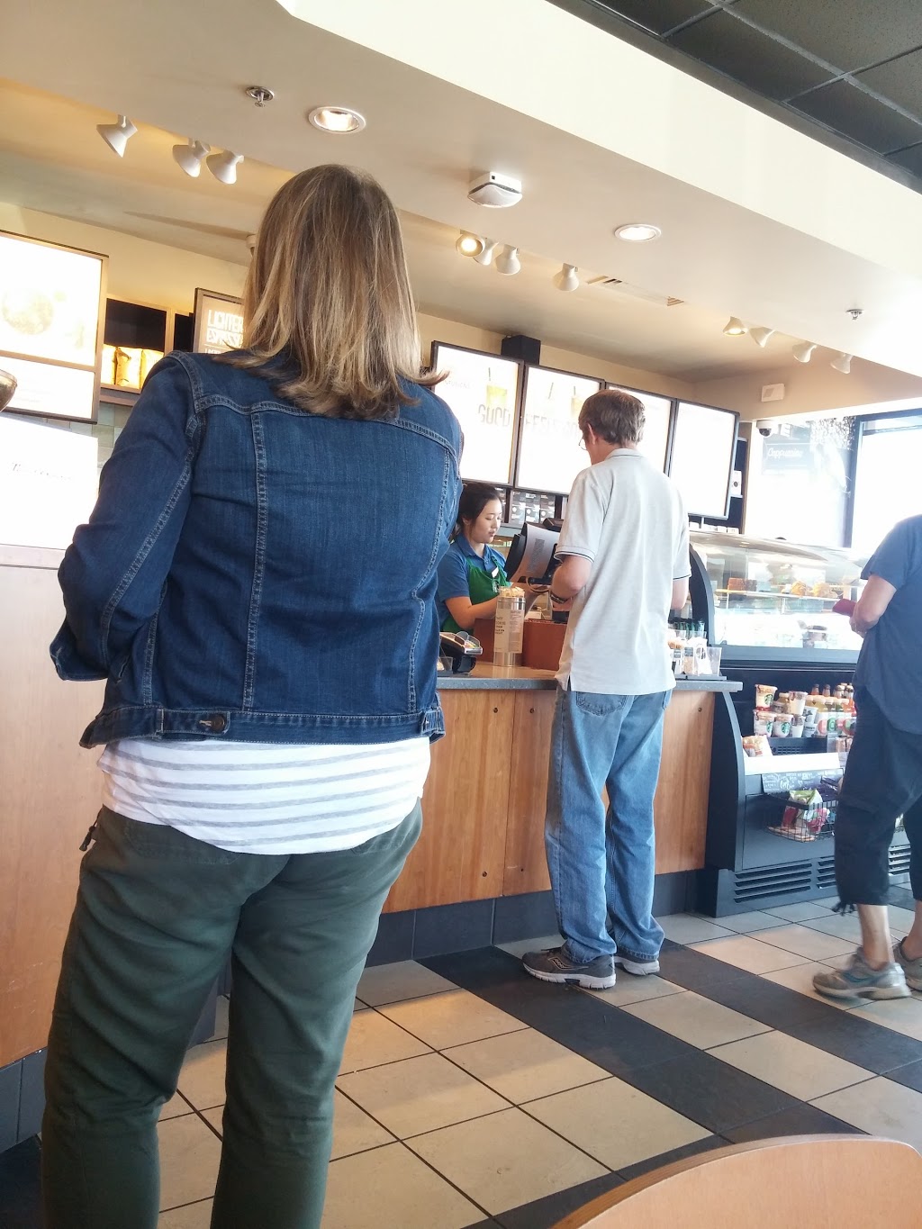Starbucks | 10362 King George Blvd, Surrey, BC V3T 2W5, Canada | Phone: (604) 581-2632