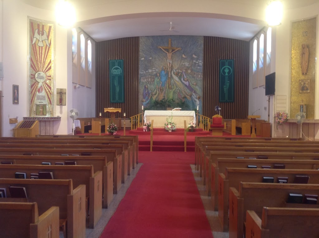 Most Blessed Sacrament Roman Catholic Church (Hamilton) | 305 E 37th St, Hamilton, ON L8V 4B5, Canada | Phone: (905) 385-3570