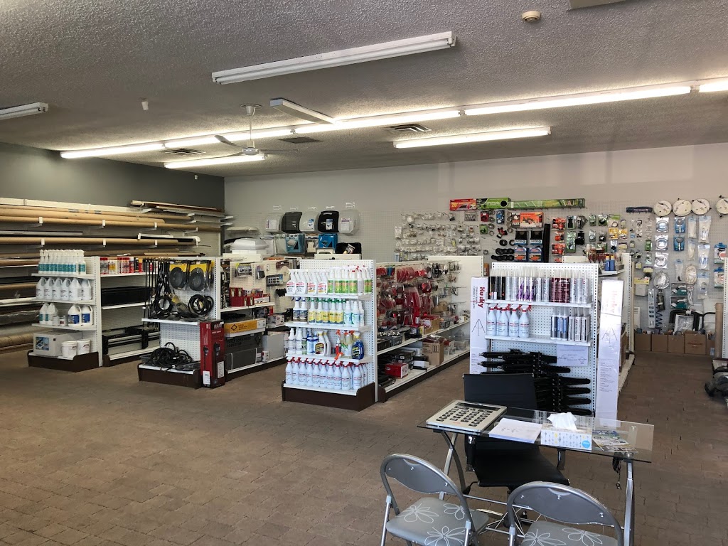 VR Steve Driver | 935 Boulevard Saint-Luc, Saint-Jean-sur-Richelieu, QC J2W 1B6, Canada | Phone: (514) 877-4944