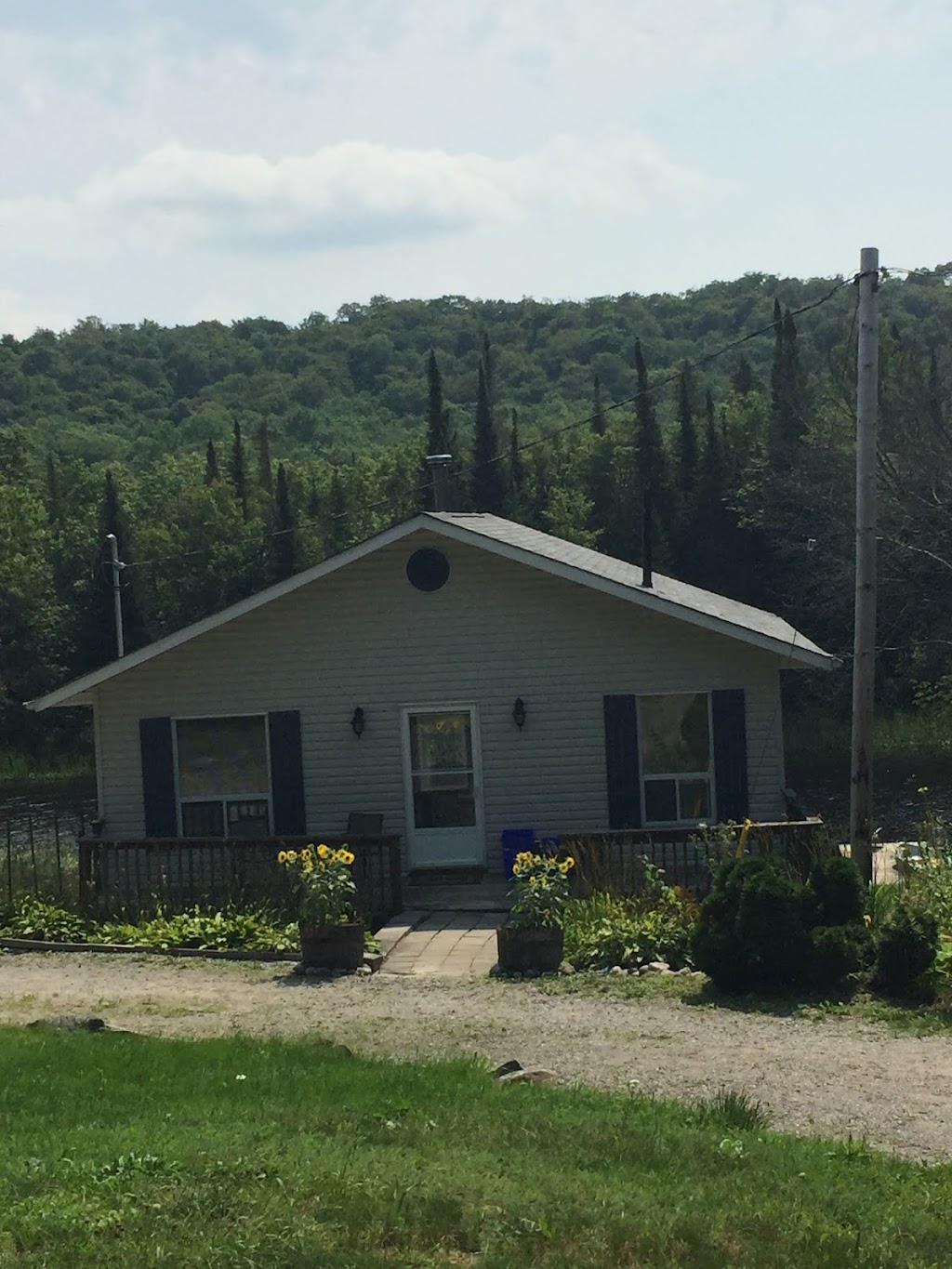Griffith Bros. Service Centre Ltd. | 284 Ontario 124 South, South River, ON P0A 1X0, Canada | Phone: (705) 386-2272