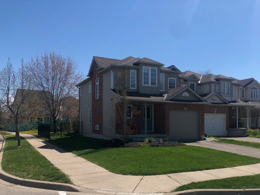 Odds N Ends Property Maintenance | 1535 Snyders Rd E Unit C, Petersburg, ON N3A 2H0, Canada | Phone: (226) 220-5510