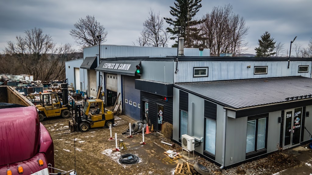METAL EXPRESS | 254 Rue Richard-Audet, Roxton Falls, QC J0H 1E0, Canada | Phone: (450) 548-5621