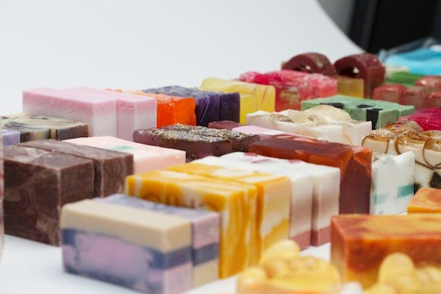 CHIC Luxury Soaps | 384 Yonge St #35, Toronto, ON M5G 2K2, Canada | Phone: (289) 807-2400