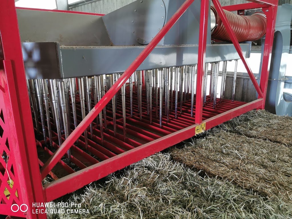 Field and Flock Farms | 50292 Vienna Line RR2, Aylmer, ON N5H 2R2, Canada | Phone: (519) 765-1005