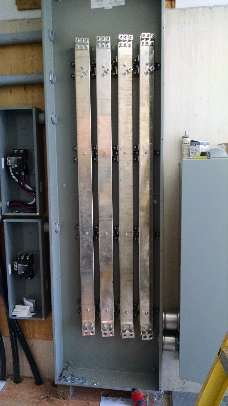 Les Entreprises Jasmin Renaud - Maître électricien | 284 Rue Oak, Brownsburg, QC J8G 3A1, Canada | Phone: (450) 675-1699