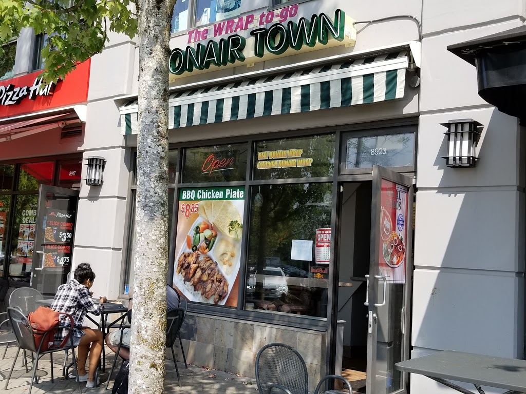 Donair Town | 8923 Cornerstone Mews, Burnaby, BC V5A 4Y6, Canada | Phone: (604) 298-8188