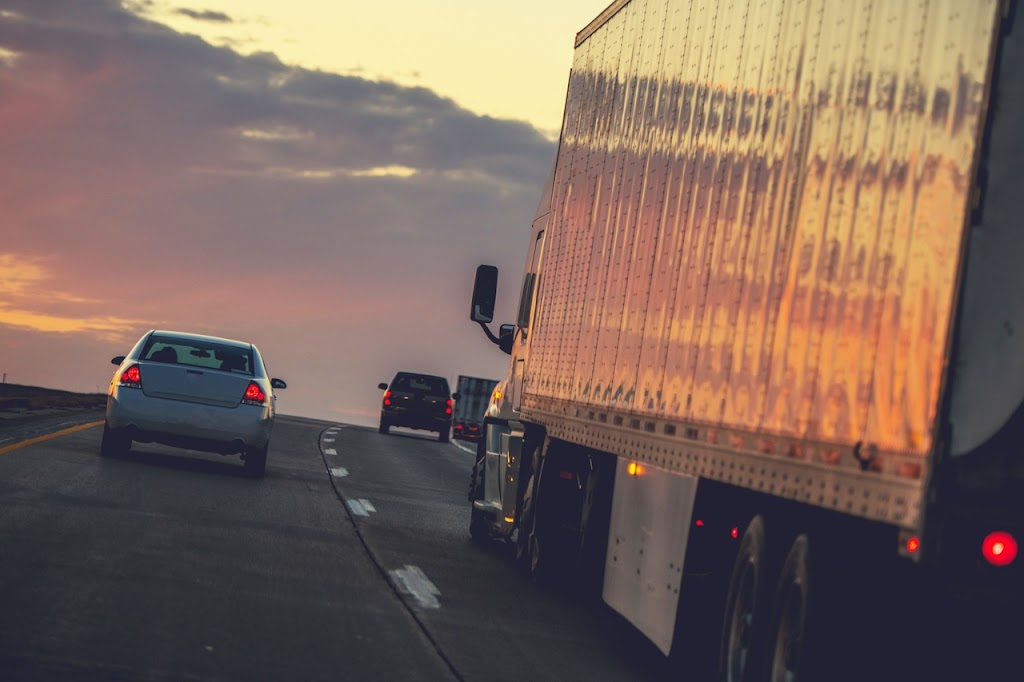 Zawtar Express - Transport de marchandises | 3131 Blvd. de la Côte-Vertu, Saint-Laurent, QC H4R 1Y5, Canada | Phone: (514) 246-2255