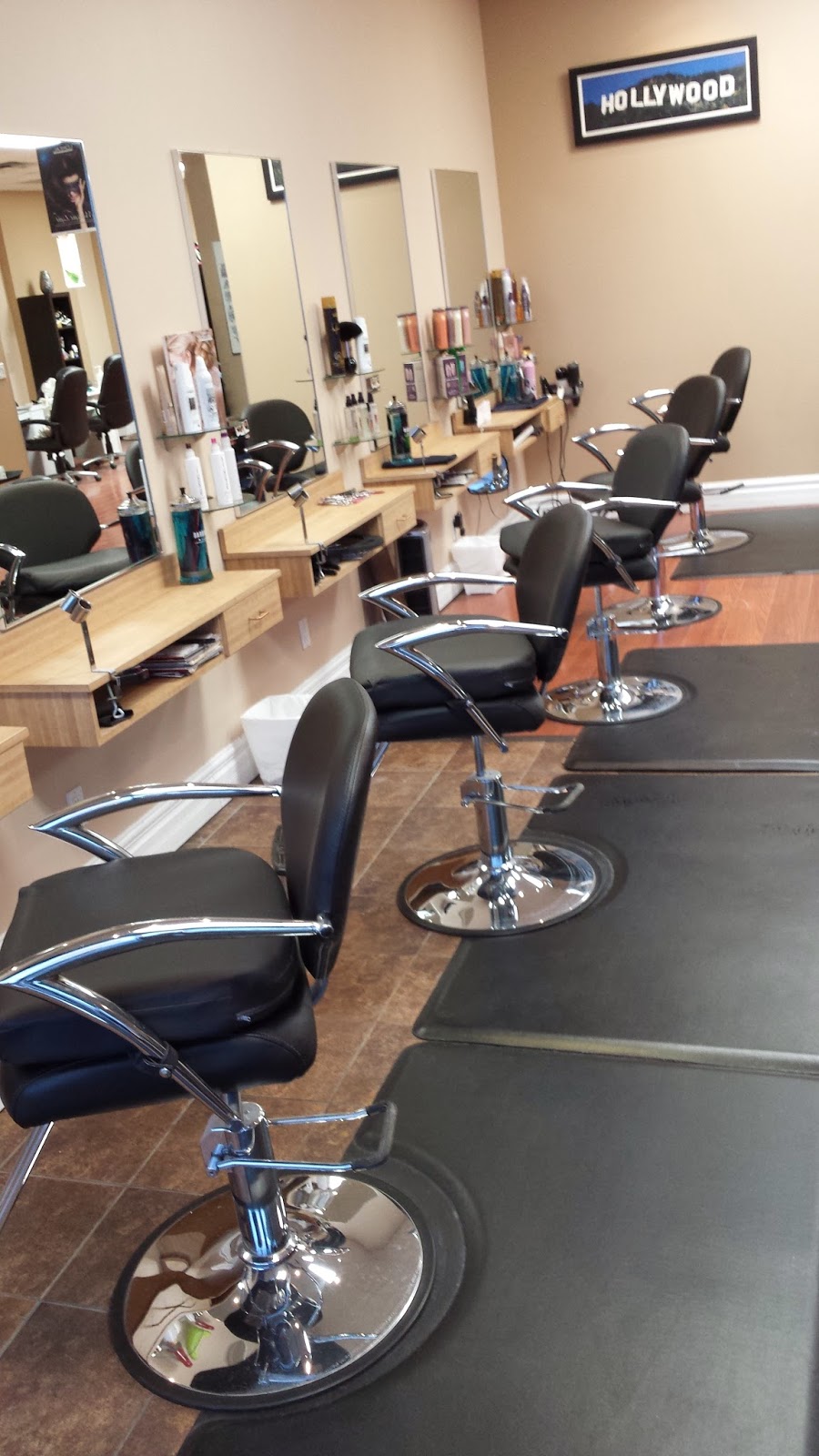 California Hairworks | hair care | 2388 Fairview St &, 2025 Guelph Line, Burlington, ON L7R 2E4, Canada | 9056344466 OR +1 905-634-4466
