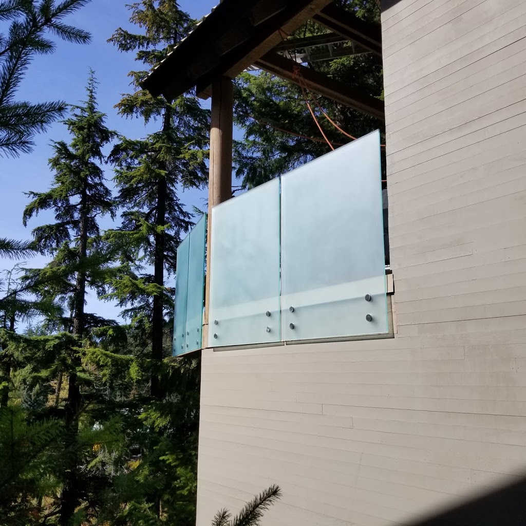 Looking Glass Designs | 822B Westwood St, Coquitlam, BC V3C 3L2, Canada | Phone: (604) 944-3364