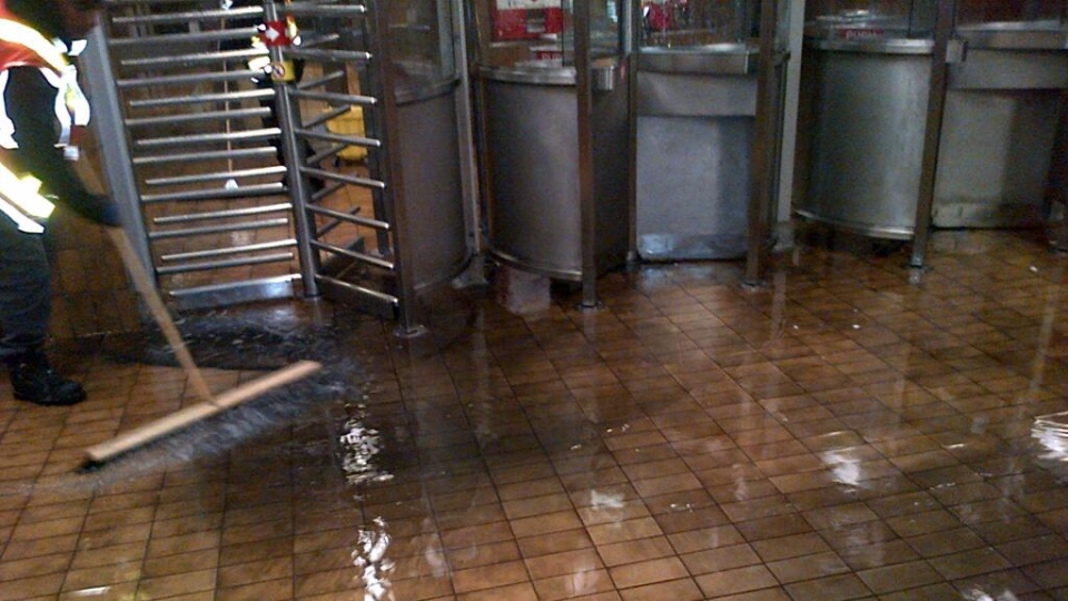 PLUMBER EMERGENCY & WATER DAMAGE RESTORATION | 1277 York Mills Rd, North York, ON M3A 1Z5, Canada | Phone: (416) 400-5179