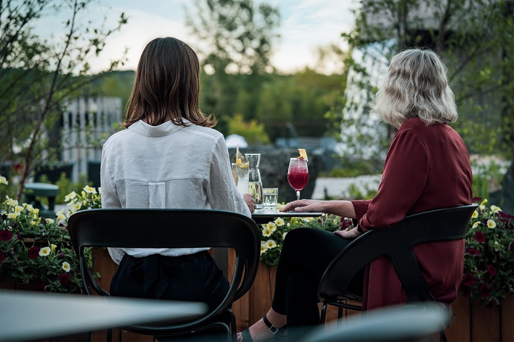 Restaurant Förena | 250 Rang des Vingt Cinq E, Saint-Bruno-de-Montarville, QC J3V 0G6, Canada | Phone: (844) 985-2500