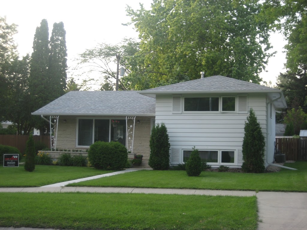 Hart Roofing and Renovations Inc. | 122 Rogan Dr, Winnipeg, MB R2Y 0Z5, Canada | Phone: (204) 223-5535