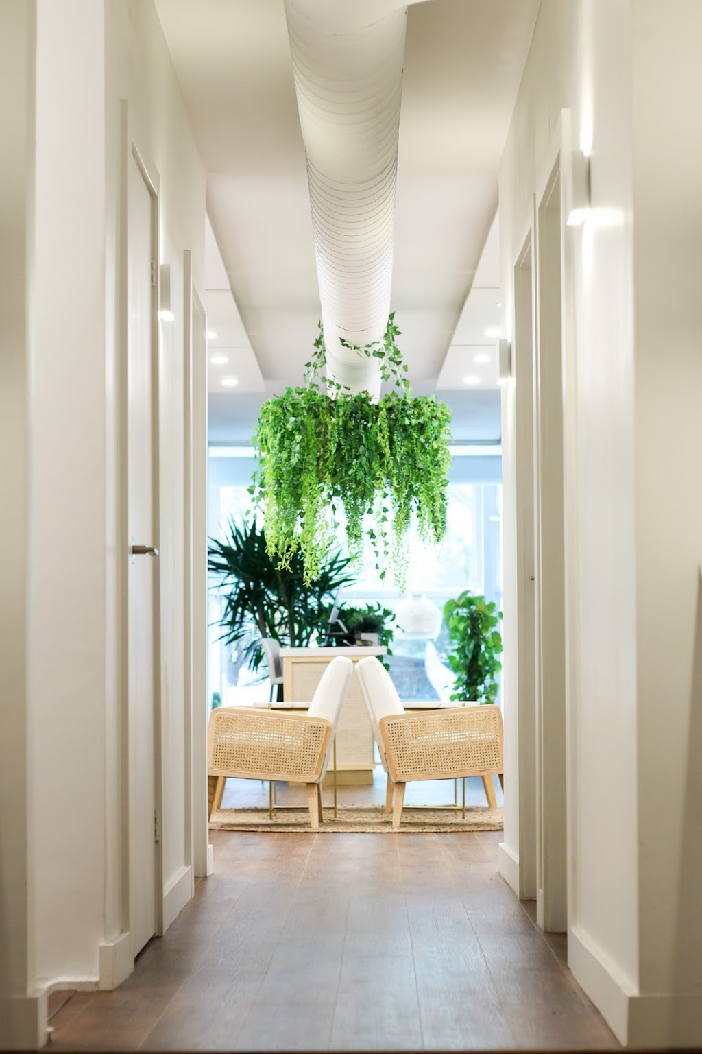 Lyfe Meditation Studio | 998 Queen St E, Toronto, ON M4M 1K1, Canada | Phone: (416) 462-0490