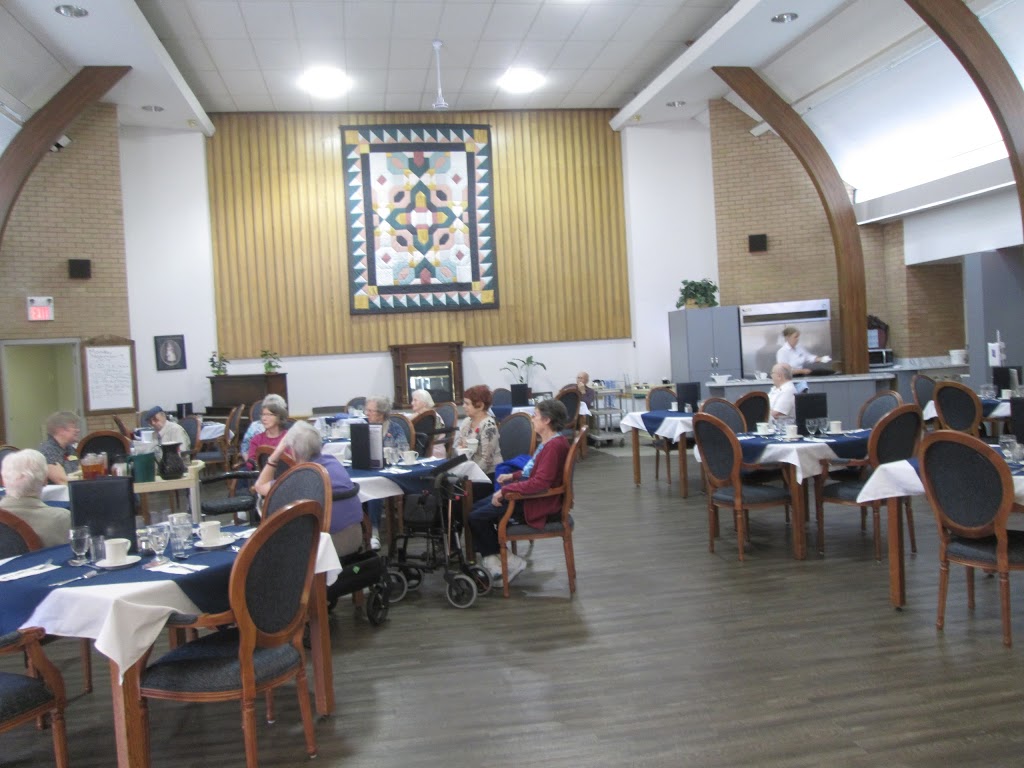 Park Avenue Manor Retirement Residence | 924 Park Ave W, Burlington, ON L7T 1N7, Canada | Phone: (905) 333-3323
