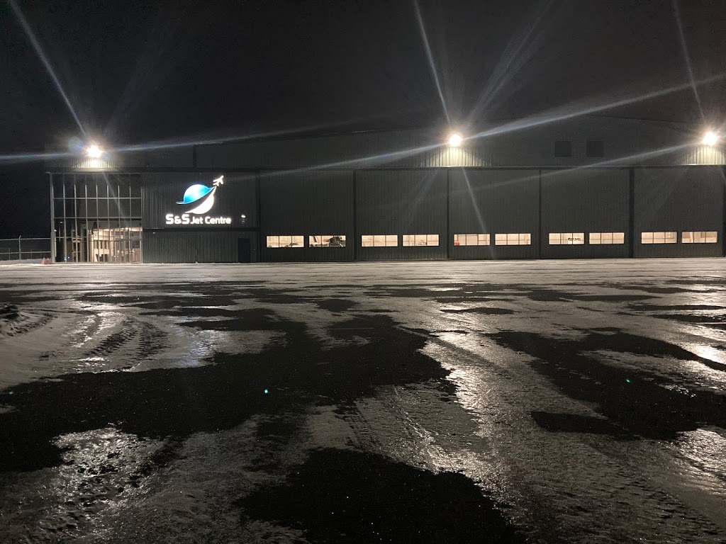 S&S Jet Centre | 76 Airport Rd, Oro Station, ON L0L 2E0, Canada | Phone: (647) 560-6661