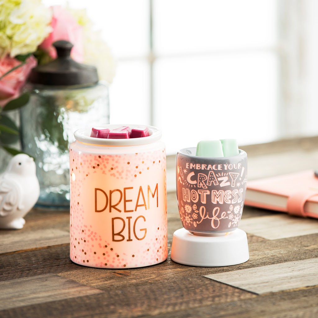 Laurie-Anne, Conseillère indépendante Scentsy | 42 Rue du Rosier, Pont-Rouge, QC G3H 0C9, Canada | Phone: (418) 326-0200