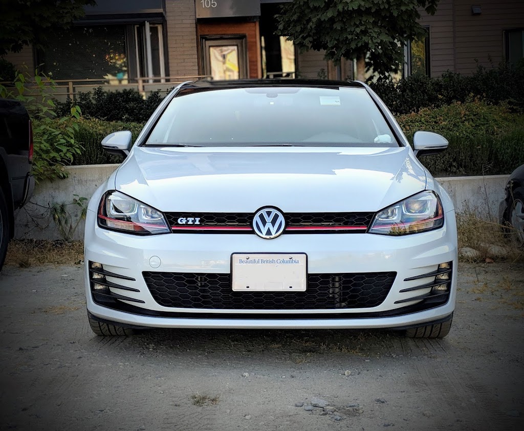 07 GN Autobody Burnaby | 3901 2nd Ave, Burnaby, BC V5C 3W9, Canada | Phone: (604) 293-7771