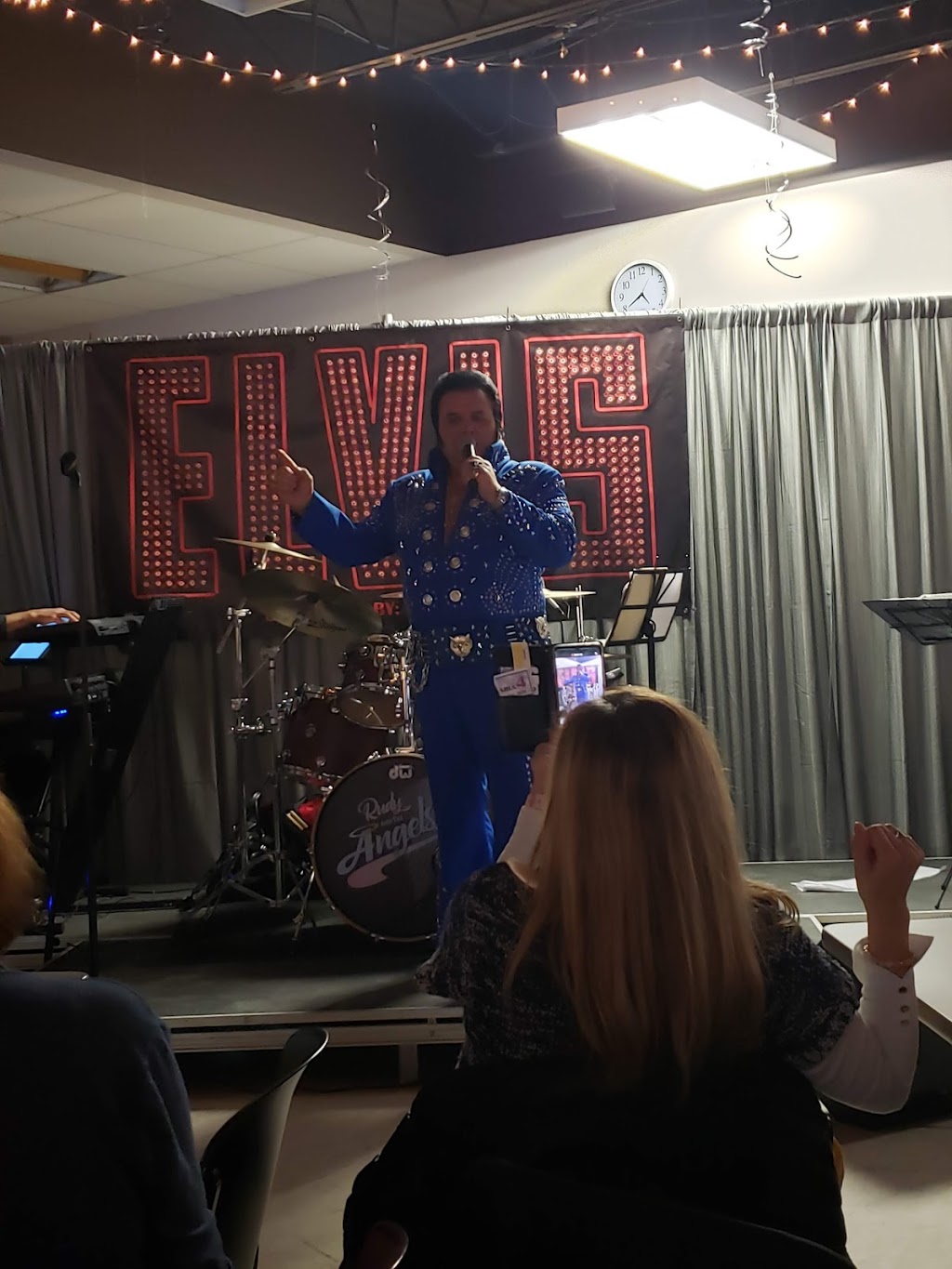 Club 55 Keswick | 130 Gwendolyn Blvd, Keswick, ON L4P 3W8, Canada | Phone: (905) 476-9972